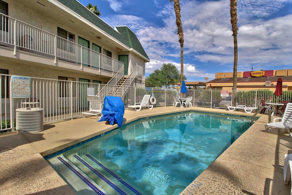 Motel 6-Yuma, Az - East Exterior photo