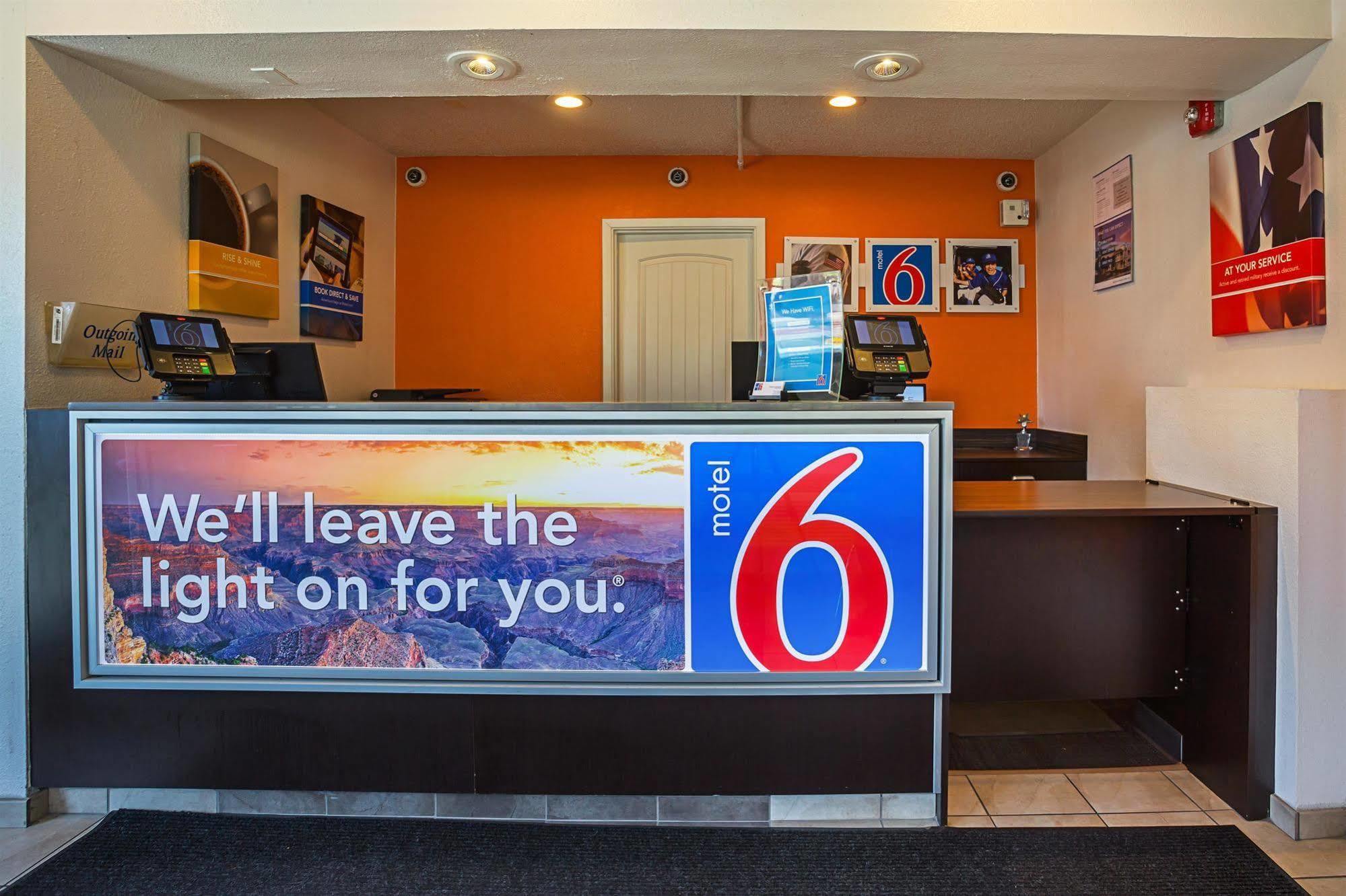 Motel 6-Yuma, Az - East Exterior photo